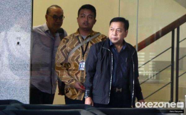 Heboh Isu Eks Terpidana Korupsi e-KTP Setya Novanto Masuk Kepengurusan Golkar, Ini Kata Bahlil Heboh Isu Eks Terpidana Korupsi e-KTP Setya Novanto Masuk Kepengurusan Golkar, Ini Kata Bahlil