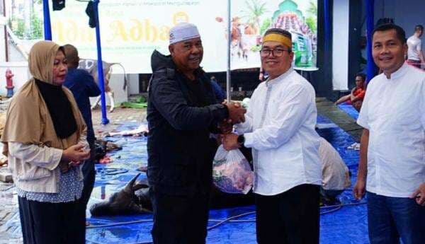 Momen Idul Adha 2025, Pegadaian Kanwil Makassar Salurkan 80 Ekor Hewan Kurban ke Masyarakat Momen Idul Adha 2025, Pegadaian Kanwil Makassar Salurkan 80 Ekor Hewan Kurban ke Masyarakat