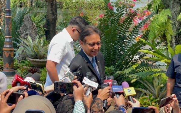 Menkes Budi Semringah, Kini Punya Dua Wakil Menteri Menkes Budi Semringah, Kini Punya Dua Wakil Menteri