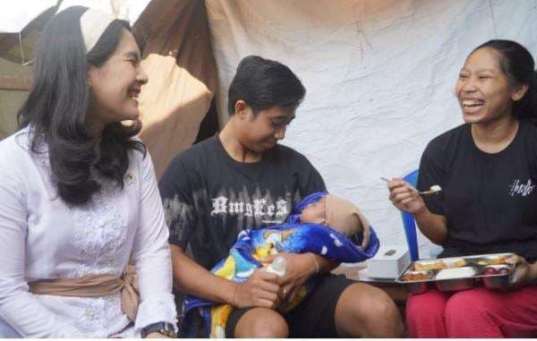 Tinjau Program MBG di Karangasem, Wamen Isyana: Gizi Ibu Pondasi Generasi Hebat Tinjau Program MBG di Karangasem, Wamen Isyana: Gizi Ibu Pondasi Generasi Hebat