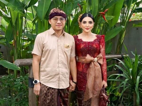 Ashanty Nyaris Ceraikan Anang Hermansyah gegara Kasus Penggelapan Dana Rp2 Miliar? Ini Faktanya! Ashanty Nyaris Ceraikan Anang Hermansyah gegara Kasus Penggelapan Dana Rp2 Miliar? Ini Faktanya!