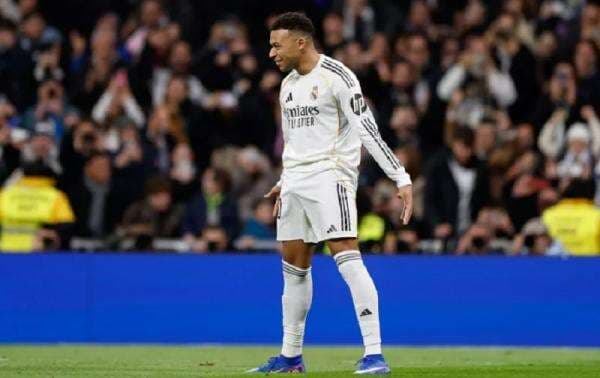 Kata-Kata Kylian Mbappe usai Samai Rekor Fenomenal Cristiano Ronaldo Kata-Kata Kylian Mbappe usai Samai Rekor Fenomenal Cristiano Ronaldo