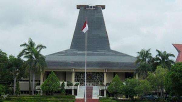 Anggaran Rp41,4 Miliar untuk Rumah dan Mobil DPRD NTT, Ombudsman: Tidak Masuk Akal!
