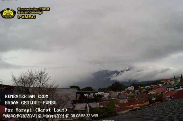 Gunung Marapi Erupsi Hari Ini, PVMBG Imbau Warga Jauhi Radius 3 Kilometer Gunung Marapi Erupsi Hari Ini, PVMBG Imbau Warga Jauhi Radius 3 Kilometer