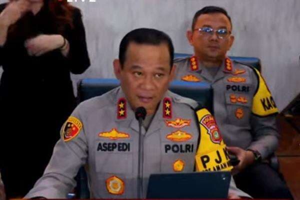 Polisi: Terduga Pelaku Ledakan SMAN 72 Beraksi Sendiri, Tak Terkait Jaringan Teroris Polisi: Terduga Pelaku Ledakan SMAN 72 Beraksi Sendiri, Tak Terkait Jaringan Teroris