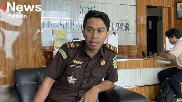 Plt. Kabag Umum Setda Mangkir Dari Panggilan Kejari Polewali Mandar ada Apa? Plt. Kabag Umum Setda Mangkir Dari Panggilan Kejari Polewali Mandar ada Apa?