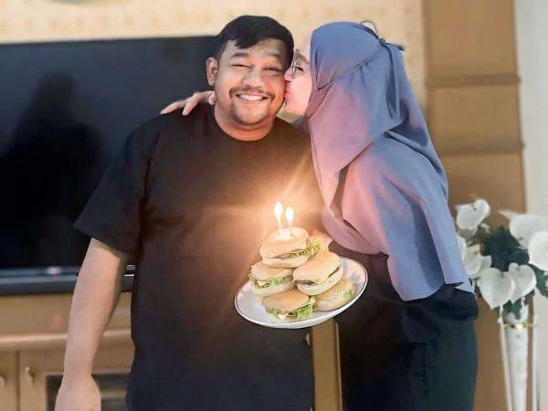 Curhatan Istri Bedu di Instagram Viral usai Digugat Cerai, Bahas Self-Love Curhatan Istri Bedu di Instagram Viral usai Digugat Cerai, Bahas Self-Love