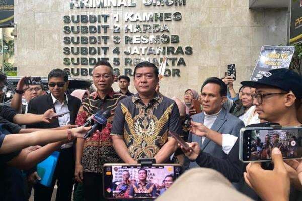Bakal Dieksekusi Kejari Jaksel, Silfester Matutina: Gak Ada Masalah Bakal Dieksekusi Kejari Jaksel, Silfester Matutina: Gak Ada Masalah