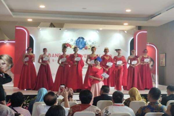 Bandung Jewellery Fair 2025 Momentum Tumbuhkan Industri Perhiasan Nasional Bandung Jewellery Fair 2025 Momentum Tumbuhkan Industri Perhiasan Nasional