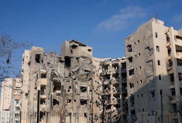 Sebelum Gencatan Senjata, Iran Tembakkan Belasan Rudal ke Israel hingga Tewaskan Warga Sebelum Gencatan Senjata, Iran Tembakkan Belasan Rudal ke Israel hingga Tewaskan Warga