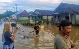 Banjir Rendam Puluhan Rumah di Kolaka Utara Akibat Sungai Meluap