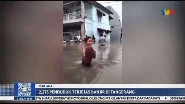 Viral Banjir Tangerang Jadi Breaking News di TV Malaysia, Netizen Heboh! Viral Banjir Tangerang Jadi Breaking News di TV Malaysia, Netizen Heboh!