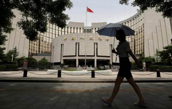 Bank Sentral China Kehabisan Uang, Picu PHK Massal dan Pemotongan Gaji