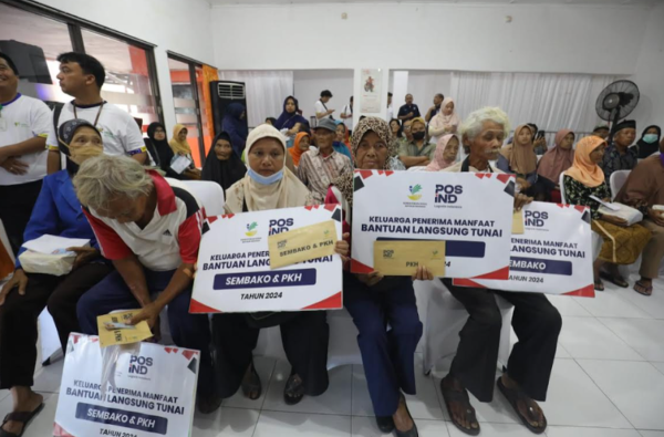 Daftar Penerima Bansos PKH 2025 yang Cair di Mei, Cek KTP Segera demi BLT Rp3 Juta Daftar Penerima Bansos PKH 2025 yang Cair di Mei, Cek KTP Segera demi BLT Rp3 Juta