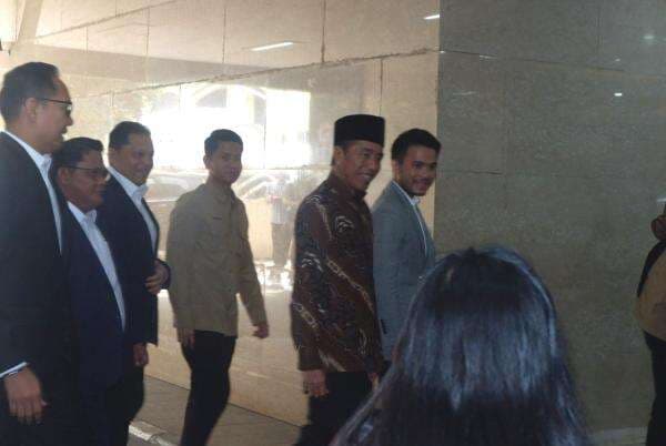 Bareskrim Periksa Jokowi soal Dugaan Ijazah Palsu, Polri: Penyidik Gelar Perkara Minggu Ini Bareskrim Periksa Jokowi soal Dugaan Ijazah Palsu, Polri: Penyidik Gelar Perkara Minggu Ini