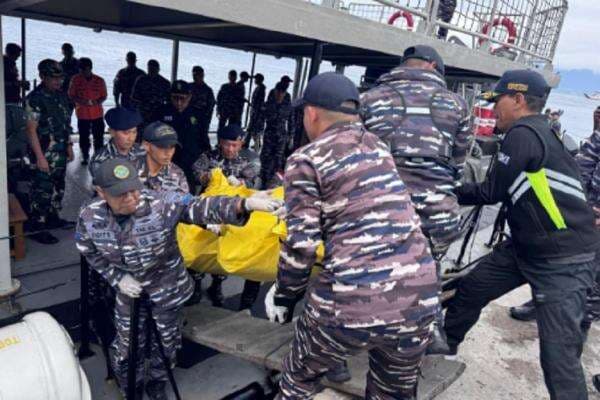Basarnas Kembali Temukan Korban Tenggelamnya KMP Tunu Pratama Jaya, Ini Ciri-cirinya Basarnas Kembali Temukan Korban Tenggelamnya KMP Tunu Pratama Jaya, Ini Ciri-cirinya