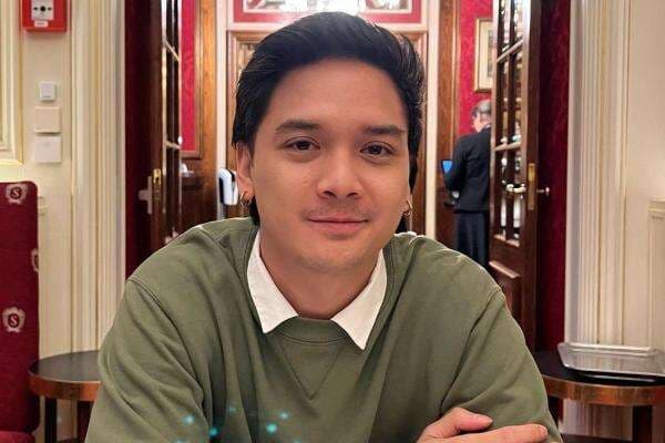 Baskara Mahendra Bikin Heboh Gegara Buat Tato Baskara Mahendra Bikin Heboh Gegara Buat Tato