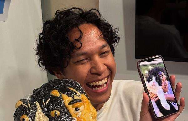 Penyelenggara Pastikan Baskara, Hindira hingga Lombar Sihir Batal Tampil di Festival Ruang Bermusik 2025 Penyelenggara Pastikan Baskara, Hindira hingga Lombar Sihir Batal Tampil di Festival Ruang Bermusik 2025