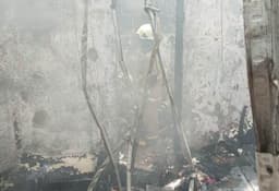 Baterai Kipas Meledak, Rumah di Kemayoran Terbakar 1 Orang Terluka