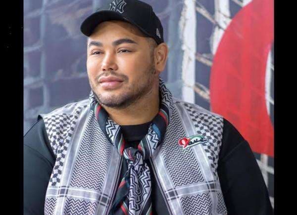 Bawa Bantuan Hasil Penjualan Hijab, Ivan Gunawan akan Terbang ke Palestina Bawa Bantuan Hasil Penjualan Hijab, Ivan Gunawan akan Terbang ke Palestina