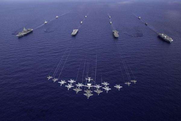 Bawa Jet Tempur Siluman F-35, 3 Kapal Induk Unjuk Kekuatan di Laut Filipina Utara Bawa Jet Tempur Siluman F-35, 3 Kapal Induk Unjuk Kekuatan di Laut Filipina Utara