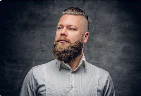 Bayi Ruam Setelah Digendong Ayah? Jenggot Bisa Jadi Penyebabnya! Bayi Ruam Setelah Digendong Ayah? Jenggot Bisa Jadi Penyebabnya!