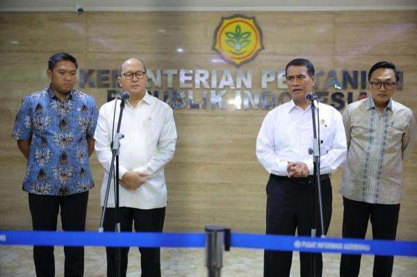 Indonesia Bangun Peternakan Ayam Rp20 Triliun di 2026 Indonesia Bangun Peternakan Ayam Rp20 Triliun di 2026