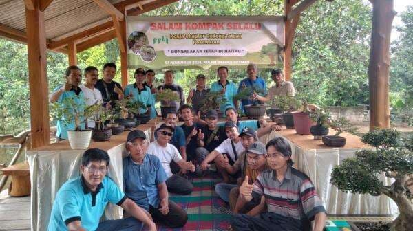 Ahmad Iswan H. Caya Dukung Pengembangan Komunitas Bonsai di Gedongtataan Ahmad Iswan H. Caya Dukung Pengembangan Komunitas Bonsai di Gedongtataan