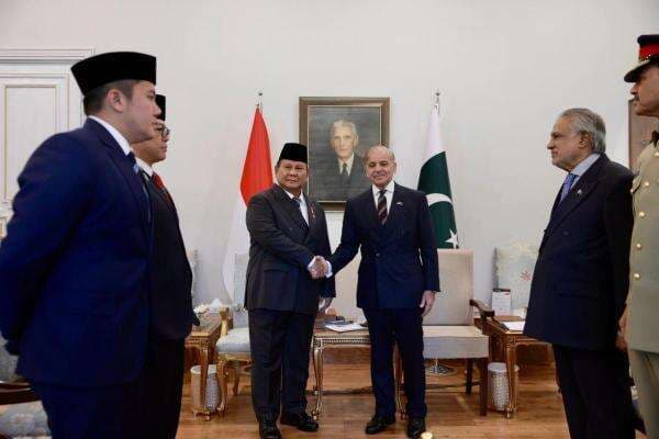 Prabowo Undang PM Pakistan Shehbaz Sharif Kunjungi Indonesia Prabowo Undang PM Pakistan Shehbaz Sharif Kunjungi Indonesia