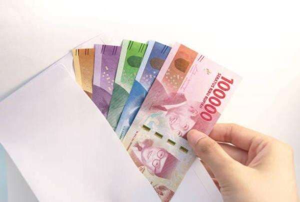 Beda Nasib PNS dan Pegawai Swasta, Antara Gaji ke-13 dan Potongan Tapera Beda Nasib PNS dan Pegawai Swasta, Antara Gaji ke-13 dan Potongan Tapera