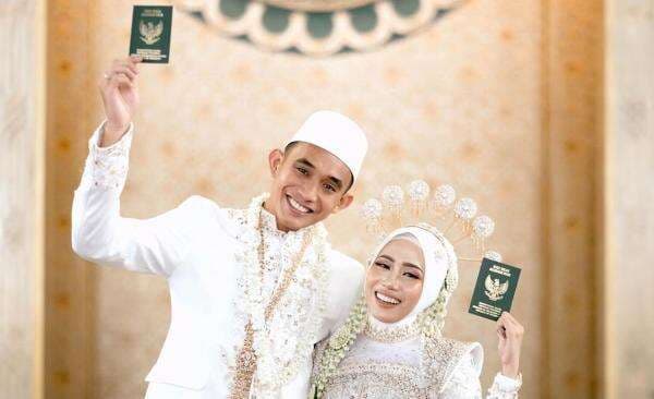 Selamat! Bek Timnas Indonesia Rizky Ridho Resmi Menikah Selamat! Bek Timnas Indonesia Rizky Ridho Resmi Menikah