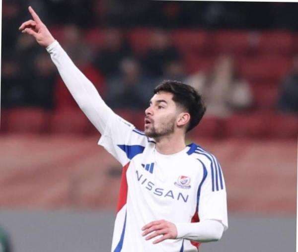 Sandy Walsh Jalani Debut Manis bersama Yokohama Marinos Sandy Walsh Jalani Debut Manis bersama Yokohama Marinos