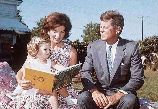 Benarkah John F Kennedy Dibunuh karena Menentang Program Nuklir Israel? Benarkah John F Kennedy Dibunuh karena Menentang Program Nuklir Israel?