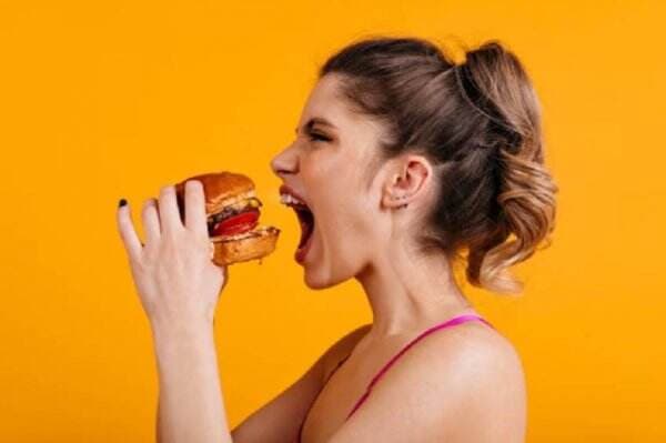 Benarkah Makan Banyak saat Sahur Bisa Cegah Rasa Lapar Lebih Lama?