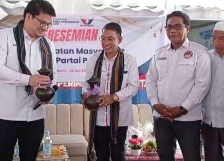 Perindo Gandeng Universitas Bima Luncurkan Kontainer Kesehatan di Mataram Perindo Gandeng Universitas Bima Luncurkan Kontainer Kesehatan di Mataram