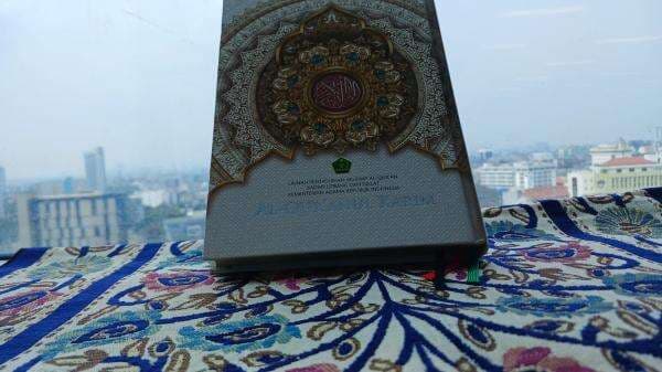 Berikut 10 Contoh Izhar dalam Alquran, Lengkap Arab dan Latin Berikut 10 Contoh Izhar dalam Alquran, Lengkap Arab dan Latin