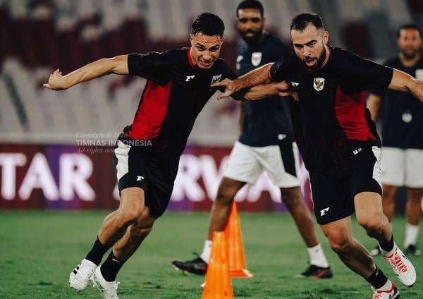 5 Pemain Tertua Timnas Indonesia Jelang Menghadapi China, Nomor 1 Sudah 35 Tahun! 5 Pemain Tertua Timnas Indonesia Jelang Menghadapi China, Nomor 1 Sudah 35 Tahun!