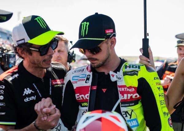 Penyebab Valentino Rossi Akui Jadi Penonton MotoGP Hanya Bikin Menderita Penyebab Valentino Rossi Akui Jadi Penonton MotoGP Hanya Bikin Menderita