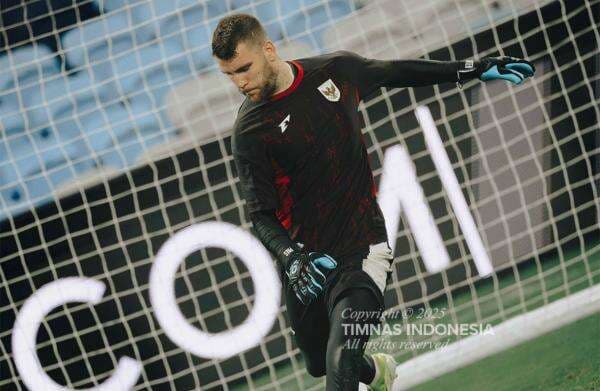 3 Calon Pengganti Maarten Paes di Laga Timnas Indonesia vs Timnas China, Nomor 1 Bakalan Debut! 3 Calon Pengganti Maarten Paes di Laga Timnas Indonesia vs Timnas China, Nomor 1 Bakalan Debut!