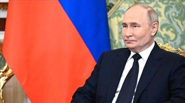 Bertemu Warga Rusia yang Dibebaskan dari Gaza, Putin Berterima Kasih pada Hamas Bertemu Warga Rusia yang Dibebaskan dari Gaza, Putin Berterima Kasih pada Hamas