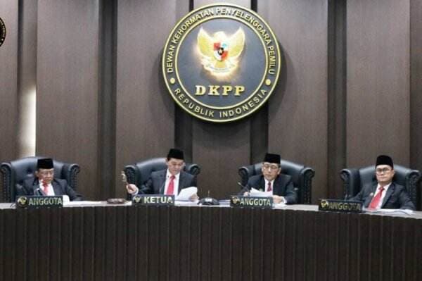 Besok, DKPP Agendakan Sidang Aduan Irman Gusman terhadap KPU
