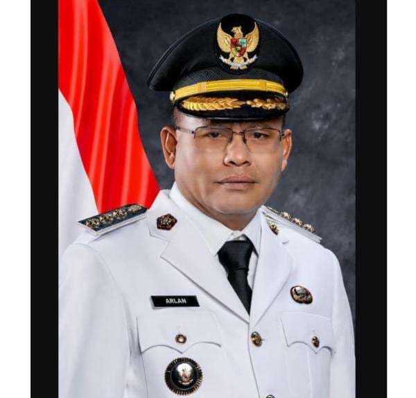 Riwayat Pendidikan Arlan Wali Kota Prabumulih yang Batal Pecat Kepala Sekolah SMPN 1 Prabumulih Riwayat Pendidikan Arlan Wali Kota Prabumulih yang Batal Pecat Kepala Sekolah SMPN 1 Prabumulih