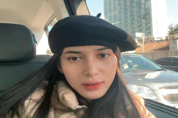 Biodata dan Agama Dilan Janiyar, TikToker Cantik yang Diselingkuhi Suami hingga Diminta Harta Gono-Gini Biodata dan Agama Dilan Janiyar, TikToker Cantik yang Diselingkuhi Suami hingga Diminta Harta Gono-Gini