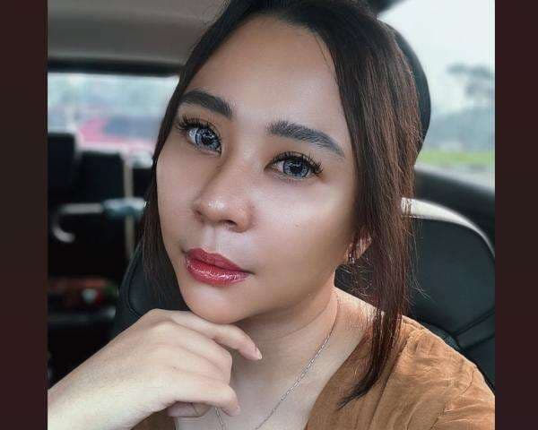 Biodata Lengkap Chikita Meidy, Mantan Penyanyi Cilik yang Suaminya Kecanduan Judol Biodata Lengkap Chikita Meidy, Mantan Penyanyi Cilik yang Suaminya Kecanduan Judol