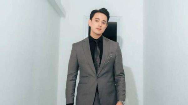 Biodata Billy Davidson, Aktor dan Model Indonesia yang Sukses Jadi Pebisnis Biodata Billy Davidson, Aktor dan Model Indonesia yang Sukses Jadi Pebisnis
