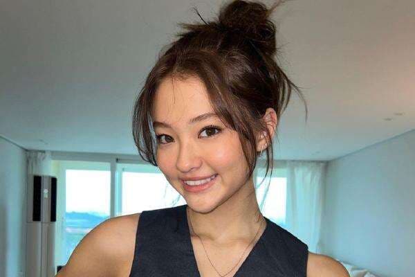 Biodata dan Agama Ella Gross, Personel Meovv yang Dijuluki Jennie BLACKPINK Versi Sachet Biodata dan Agama Ella Gross, Personel Meovv yang Dijuluki Jennie BLACKPINK Versi Sachet