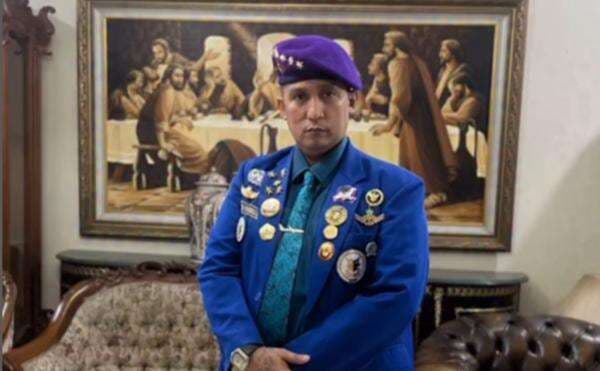 Biodata dan Agama Firdaus Oiwobo, Kuasa Hukum Razman Nasution yang Naik Meja Pengadilan Biodata dan Agama Firdaus Oiwobo, Kuasa Hukum Razman Nasution yang Naik Meja Pengadilan