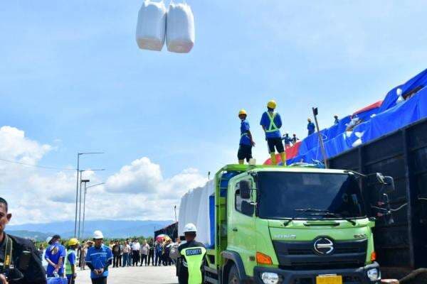BJA Gelontorkan Investasi Rp1,53 Triliun, Serap 83 Tenaga Kerja Lokal BJA Gelontorkan Investasi Rp1,53 Triliun, Serap 83 Tenaga Kerja Lokal