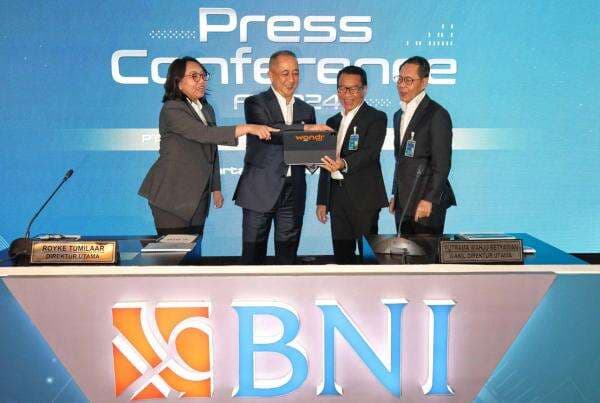 BNI Gelar RUPS Hari Ini: Putrama Calon Kuat Direktur Utama Gantikan Royke Tumilaar BNI Gelar RUPS Hari Ini: Putrama Calon Kuat Direktur Utama Gantikan Royke Tumilaar