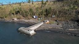  BNPB Larang Warga Memasuki Dua Kampung di Kaki Gunung Ruang   